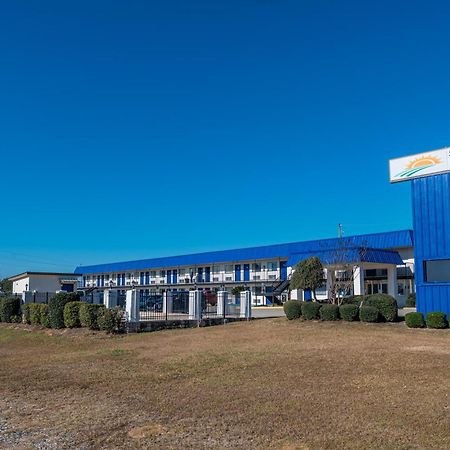 Sunrise Inn Eastman Экстерьер фото